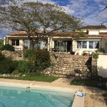Les 4 Elements St Emilion Bed & Breakfast Branne  Bagian luar foto